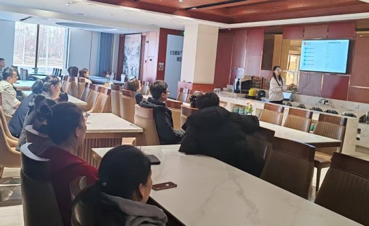 3.长白山云顶集团3118酒店组织发展酒店造度及人力资源有关培训_副本.jpg